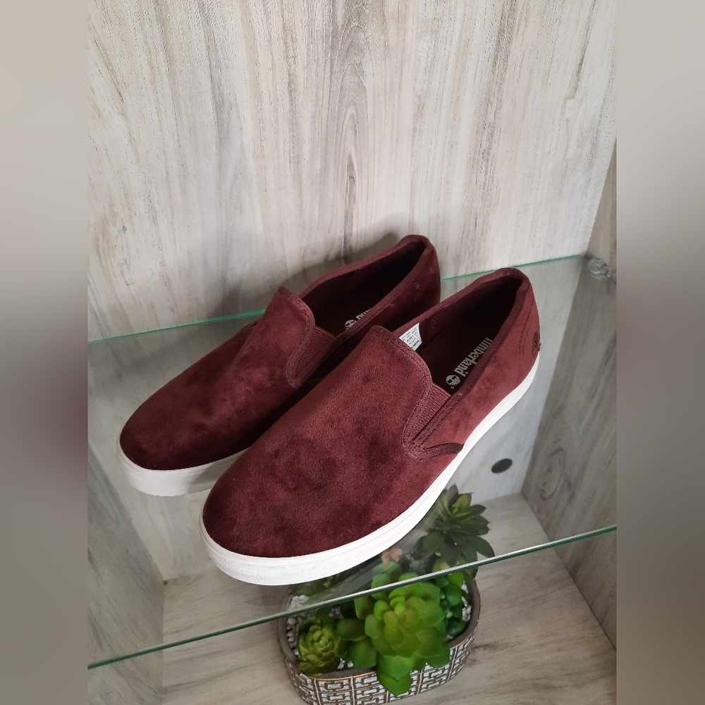Timberland women's slip on shoes never used size 7